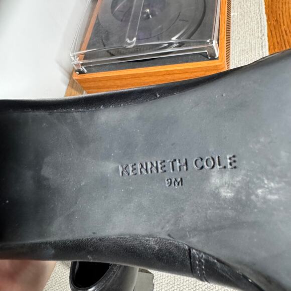 KENNETH COLE Justin Lug Loafer Booties Women 9M 90s Chunky Block Heel Leather - Picture 8 of 9